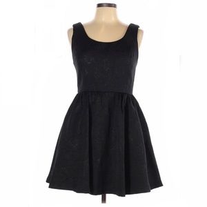 Princess Vera Wang black party dress